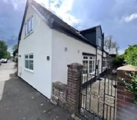 Elms Cottage Spalding Room photo